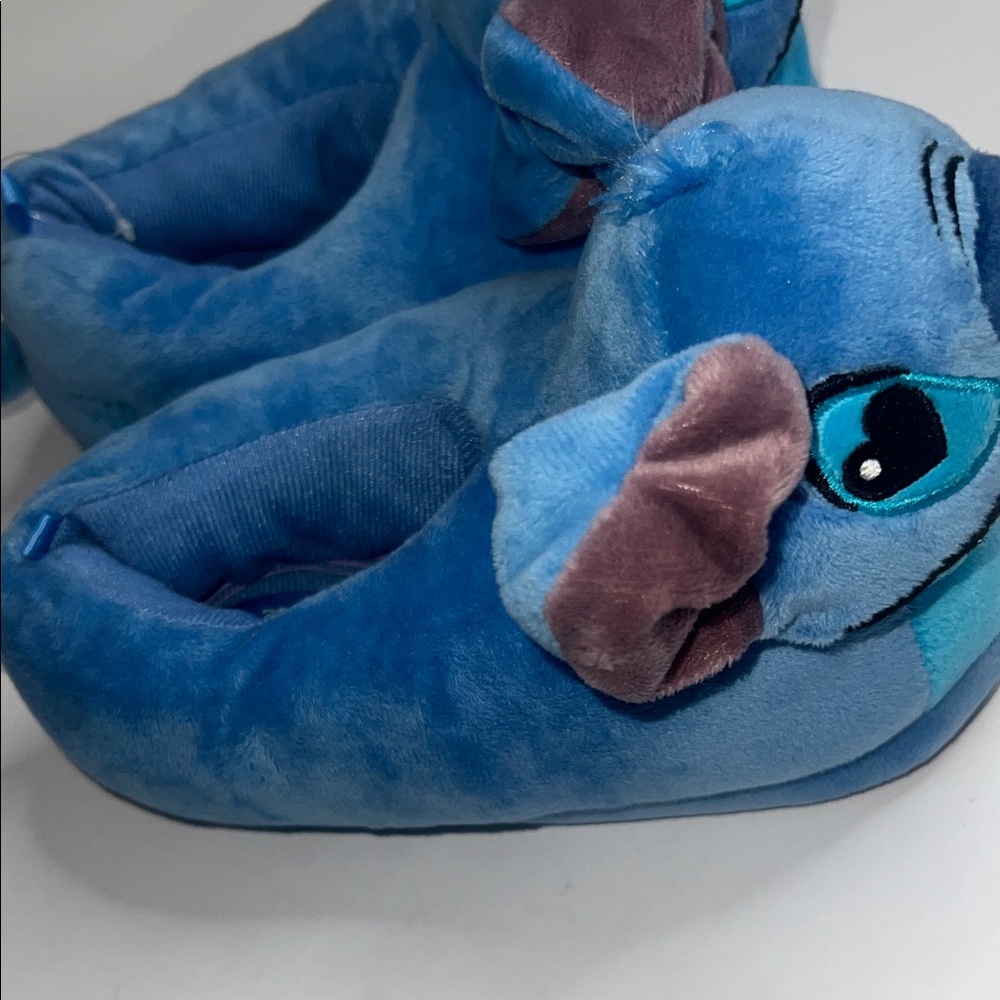 Kids Disney Stitch Slippers size 2/3 - Picture 8 of 8